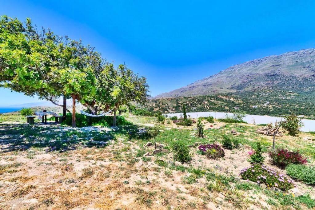 Appartement Emmanuela House With Garden & Sea View - Triopetra