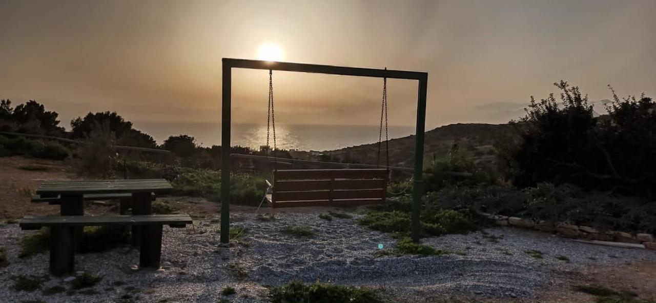 Emmanuela House With Garden & Sea View - Appartement Triopetra