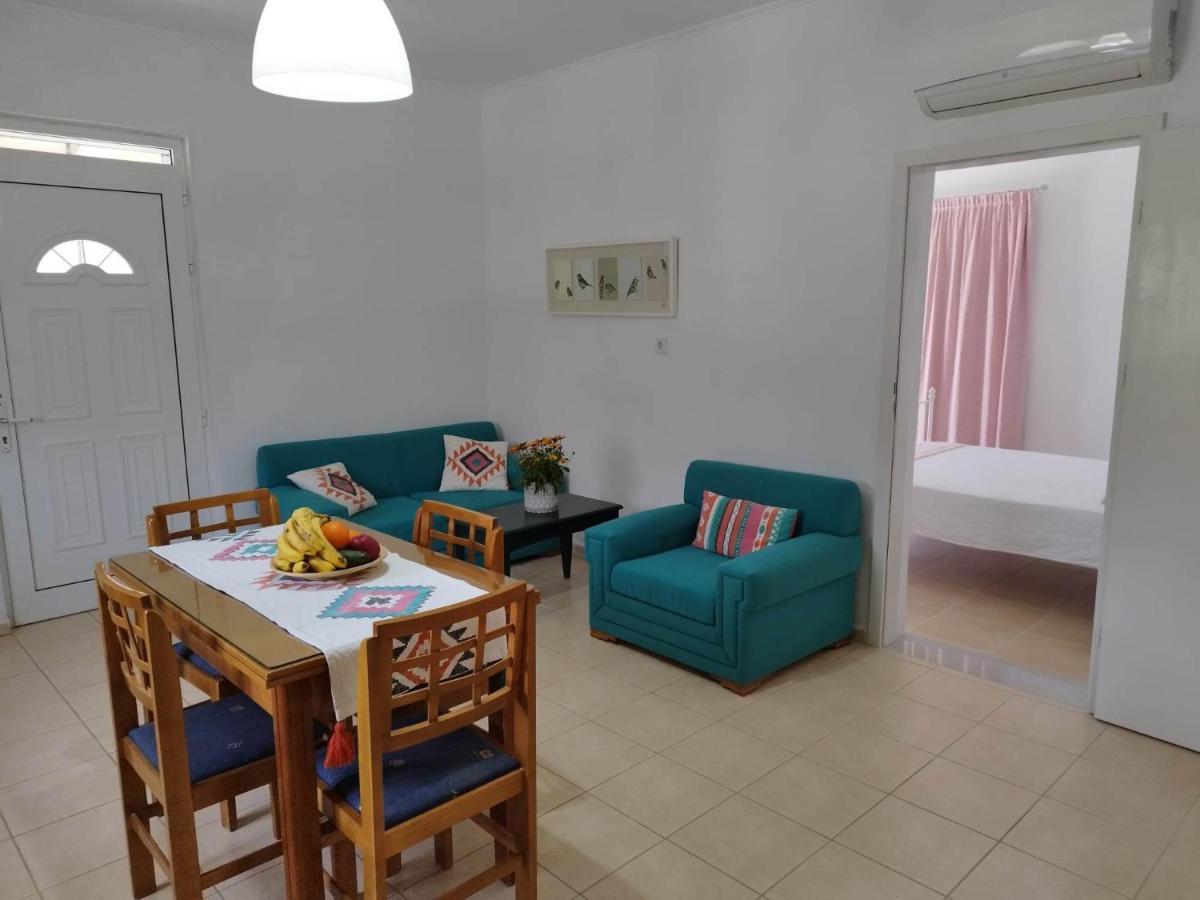Emmanuela House With Garden & Sea View - Apartment